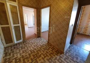 4-к квартира, вторичка, 60м2, 5/5 этаж
