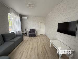 3-к квартира, вторичка, 96м2, 1/3 этаж