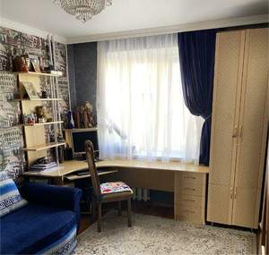 3-к квартира, вторичка, 72м2, 4/10 этаж