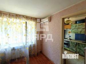 2-к квартира, вторичка, 44м2, 1/4 этаж