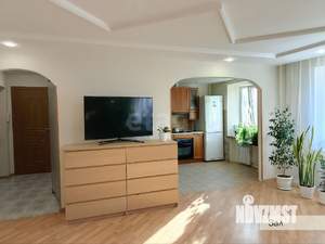 4-к квартира, вторичка, 106м2, 4/9 этаж