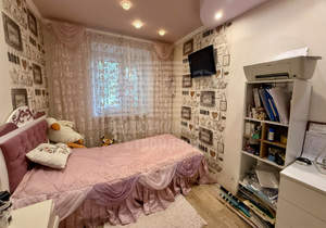 3-к квартира, вторичка, 55м2, 1/5 этаж
