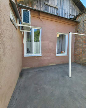 2-к квартира, вторичка, 45м2, 1/1 этаж