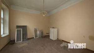 4-к квартира, вторичка, 99м2, 1/1 этаж