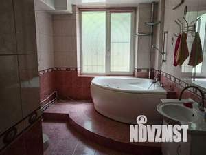 3-к квартира, вторичка, 72м2, 1/3 этаж