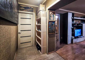 3-к квартира, вторичка, 70м2, 1/5 этаж