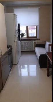 2-к квартира, вторичка, 65м2, 9/9 этаж