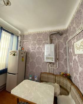 3-к квартира, вторичка, 72м2, 4/4 этаж