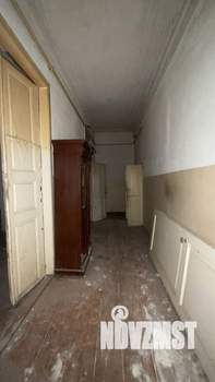 4-к квартира, вторичка, 99м2, 1/1 этаж