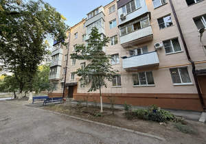 2-к квартира, вторичка, 43м2, 1/5 этаж