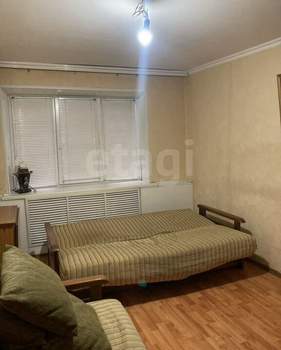 3-к квартира, вторичка, 55м2, 1/4 этаж