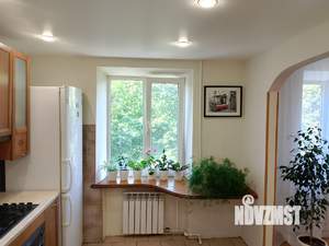4-к квартира, вторичка, 106м2, 4/9 этаж