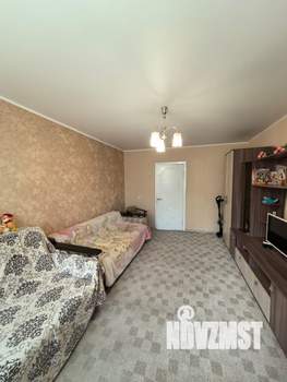 2-к квартира, вторичка, 40м2, 1/5 этаж