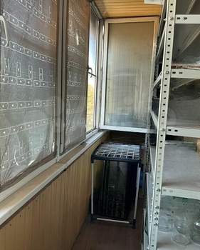 4-к квартира, вторичка, 70м2, 6/9 этаж