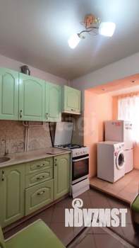 2-к квартира, вторичка, 40м2, 1/5 этаж