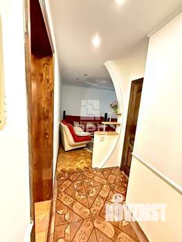 3-к квартира, вторичка, 63м2, 1/5 этаж