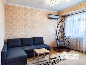 2-к квартира, вторичка, 61м2, 9/17 этаж