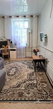 4-к квартира, вторичка, 72м2, 1/1 этаж