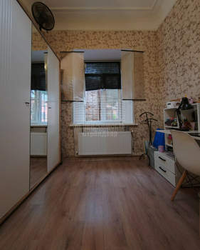 2-к квартира, вторичка, 42м2, 1/1 этаж