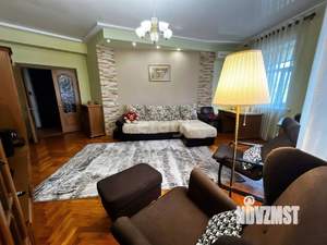 3-к квартира, вторичка, 82м2, 3/3 этаж