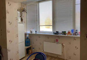 2-к квартира, вторичка, 76м2, 1/3 этаж