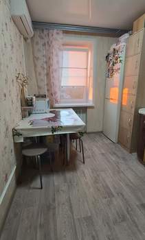 3-к квартира, вторичка, 60м2, 8/10 этаж
