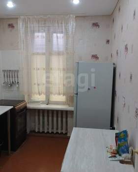 3-к квартира, вторичка, 53м2, 2/2 этаж