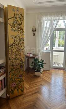 4-к квартира, вторичка, 90м2, 2/4 этаж