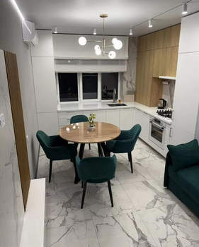 2-к квартира, вторичка, 70м2, 7/9 этаж