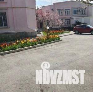 2-к квартира, вторичка, 68м2, 1/2 этаж