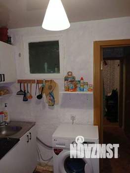 2-к квартира, вторичка, 42м2, 1/2 этаж