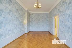 3-к квартира, вторичка, 90м2, 2/4 этаж