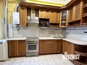 3-к квартира, вторичка, 90м2, 2/4 этаж