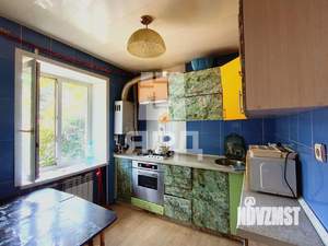 2-к квартира, вторичка, 44м2, 1/4 этаж