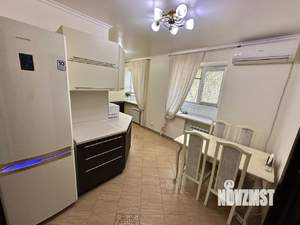 2-к квартира, вторичка, 58м2, 2/5 этаж