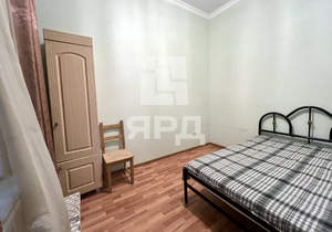4-к квартира, вторичка, 68м2, 1/1 этаж