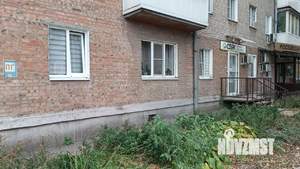 2-к квартира, вторичка, 42м2, 1/5 этаж