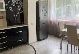 2-к квартира, вторичка, 78м2, 1/3 этаж