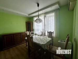 4-к квартира, вторичка, 94м2, 5/5 этаж