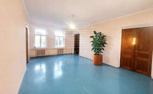 3-к квартира, вторичка, 65м2, 1/1 этаж