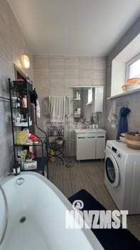 2-к квартира, вторичка, 67м2, 1/3 этаж