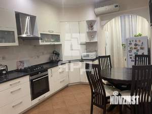 3-к квартира, вторичка, 114м2, 5/6 этаж