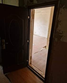 2-к квартира, вторичка, 40м2, 1/1 этаж