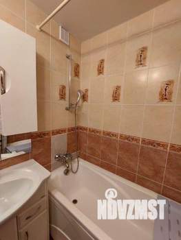2-к квартира, вторичка, 57м2, 9/10 этаж
