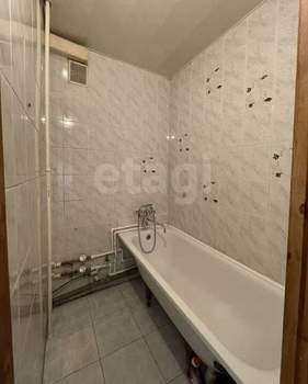 2-к квартира, вторичка, 47м2, 3/5 этаж