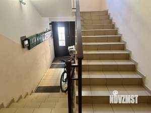 6-к квартира, вторичка, 330м2, 4/4 этаж