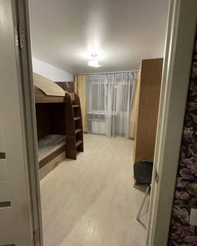 2-к квартира, вторичка, 42м2, 4/5 этаж