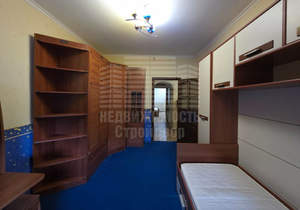 3-к квартира, вторичка, 74м2, 2/5 этаж