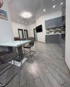 2-к квартира, вторичка, 65м2, 1/3 этаж