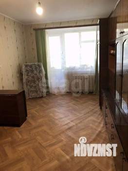 2-к квартира, вторичка, 45м2, 1/9 этаж